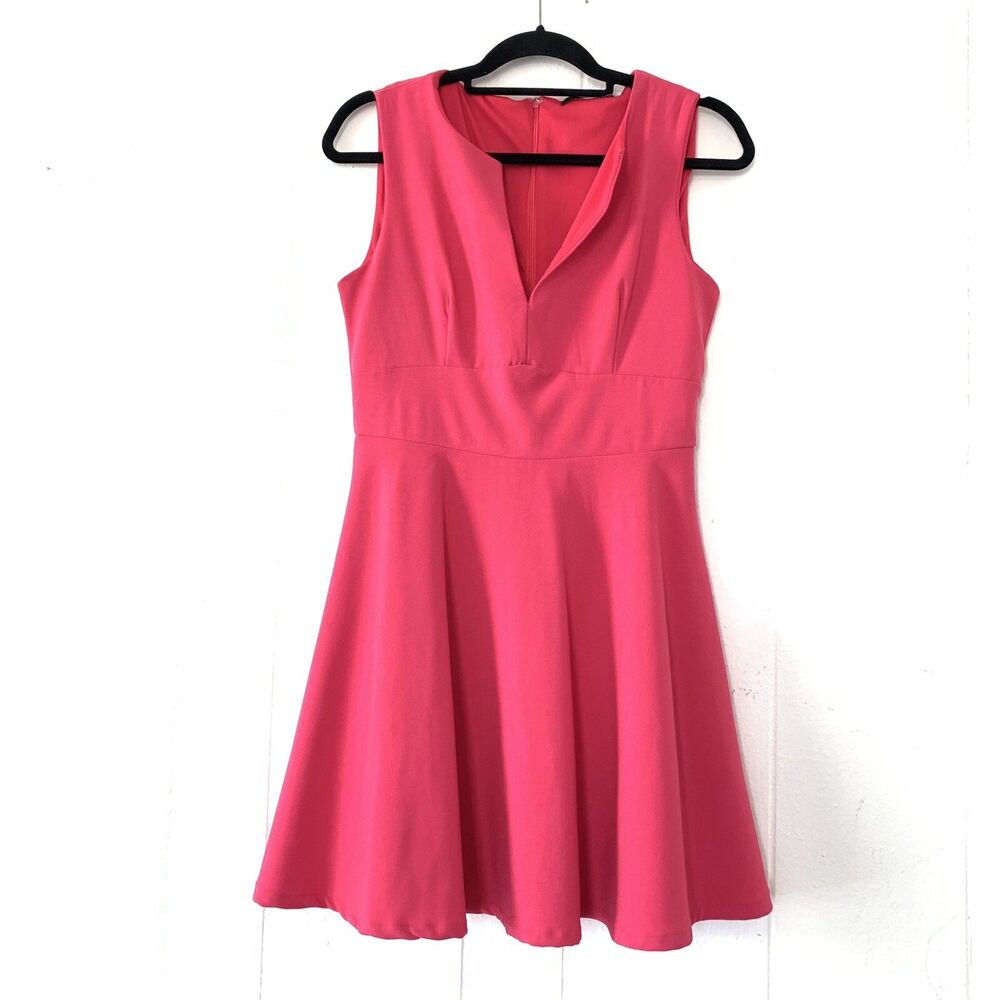 LuLus Womens Medium Dress Sleeveless Skater Dress Pink V Neck Twirl Short